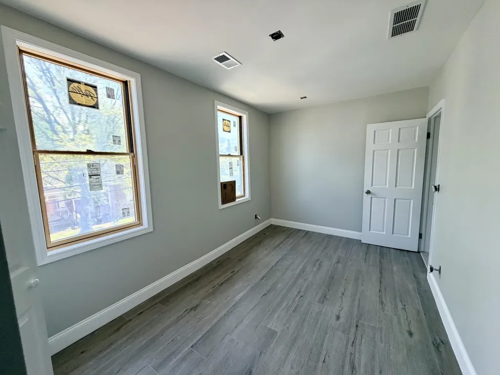 341 Grosvenor Avenue Lexington KY 40508