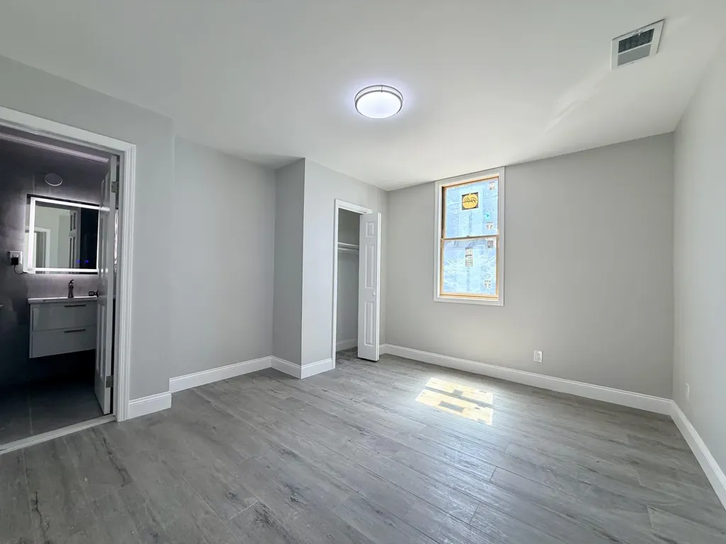 341 Grosvenor Avenue Lexington KY 40508