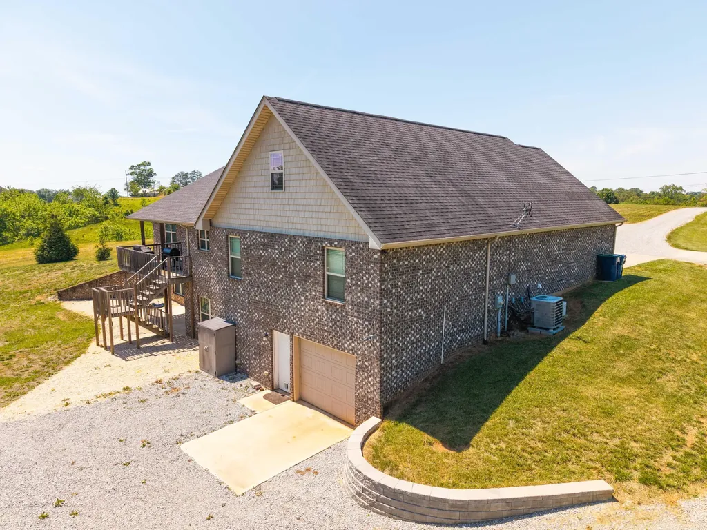 525 Slate Branch Spur Somerset KY 42503