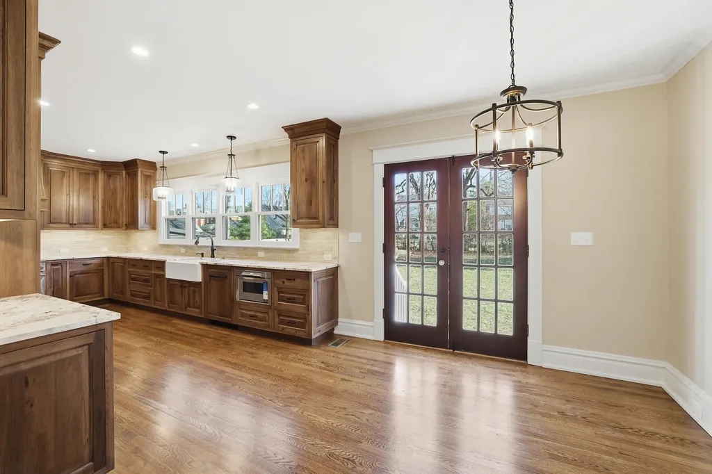 236 Clay Avenue Lexington KY 40502