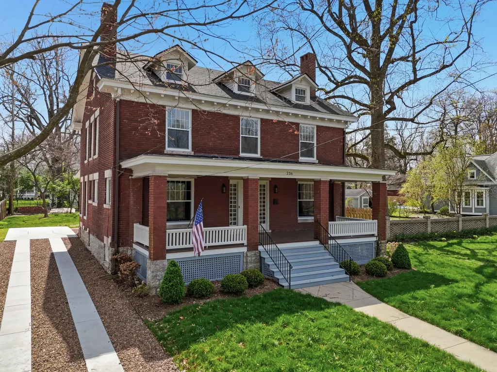 236 Clay Avenue Lexington KY 40502