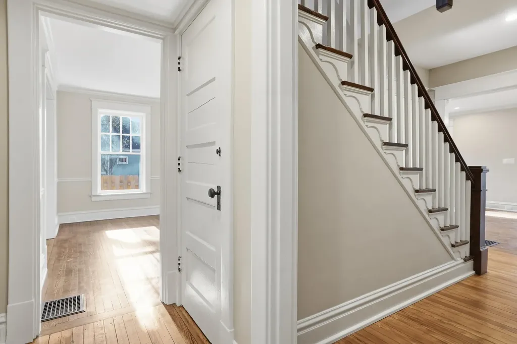 236 Clay Avenue Lexington KY 40502