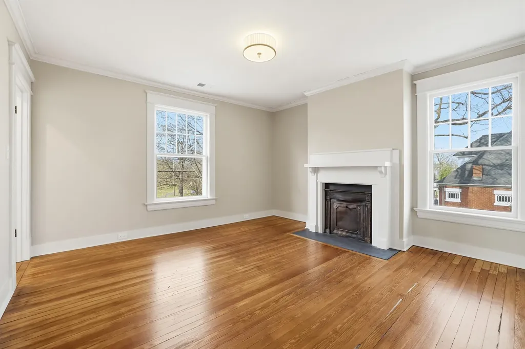 236 Clay Avenue Lexington KY 40502
