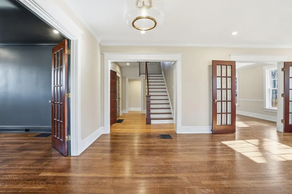 236 Clay Avenue Lexington KY 40502