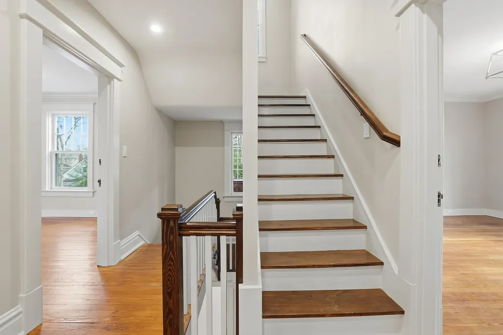236 Clay Avenue Lexington KY 40502