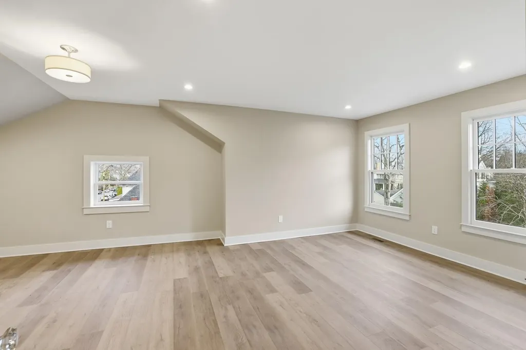236 Clay Avenue Lexington KY 40502