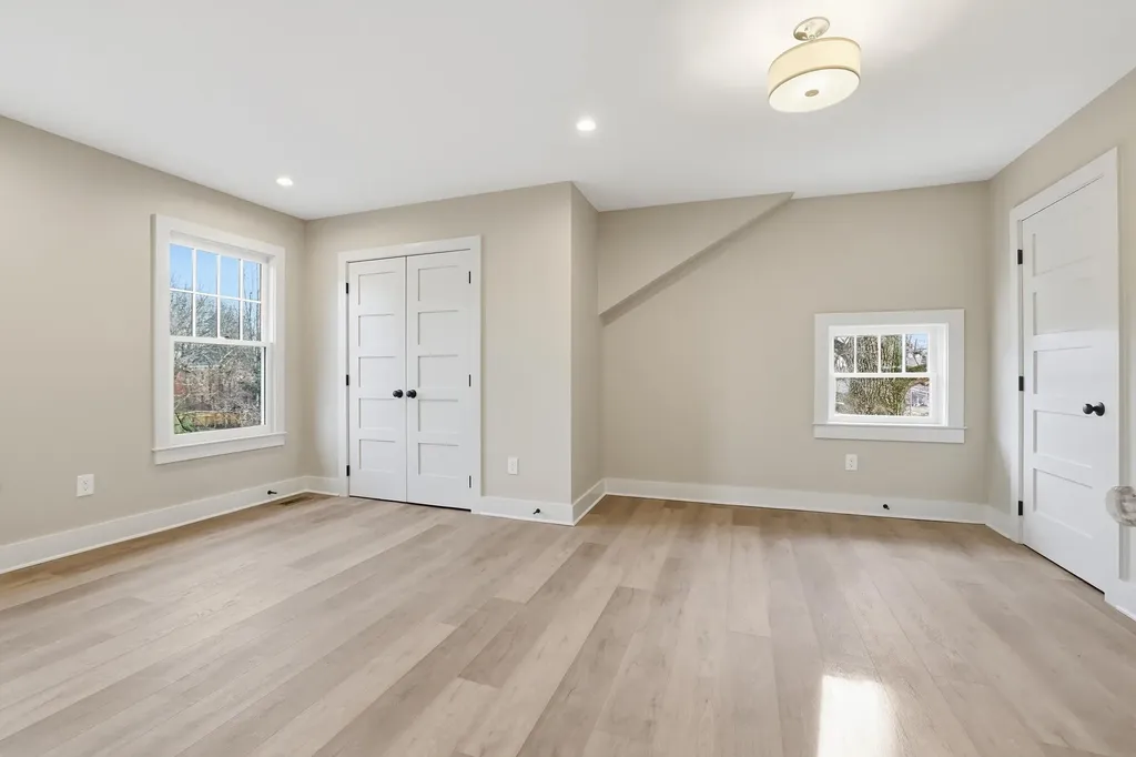 236 Clay Avenue Lexington KY 40502