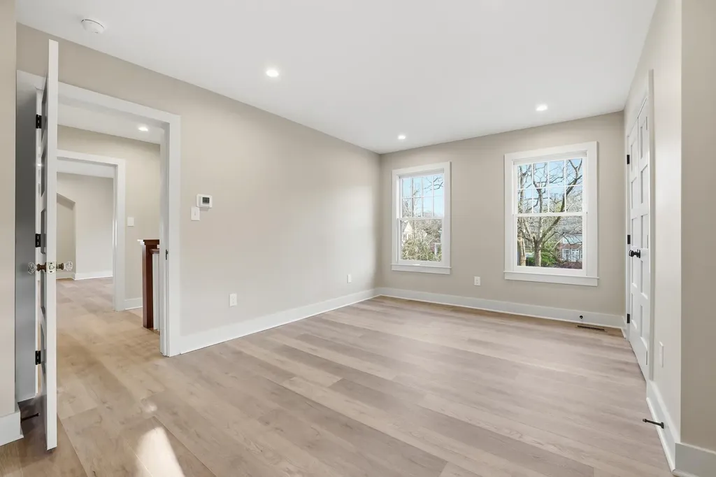 236 Clay Avenue Lexington KY 40502