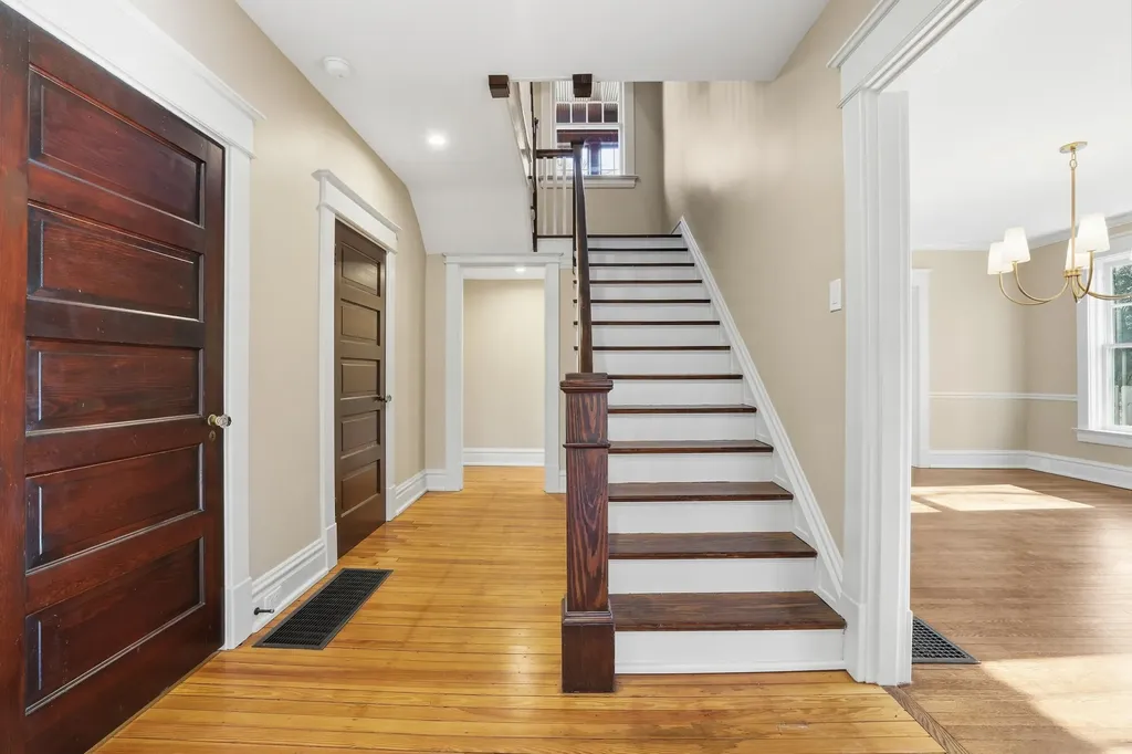 236 Clay Avenue Lexington KY 40502