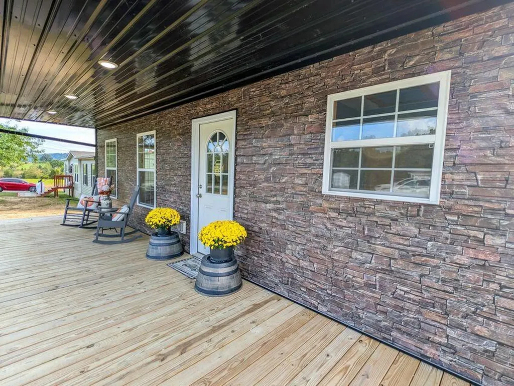 143 Outlook Drive Owingsville KY 40360