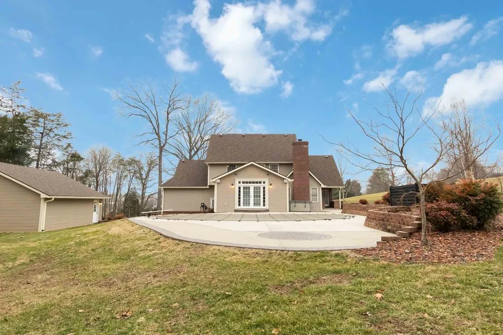 75 Ferry Hill Drive Somerset KY 42503