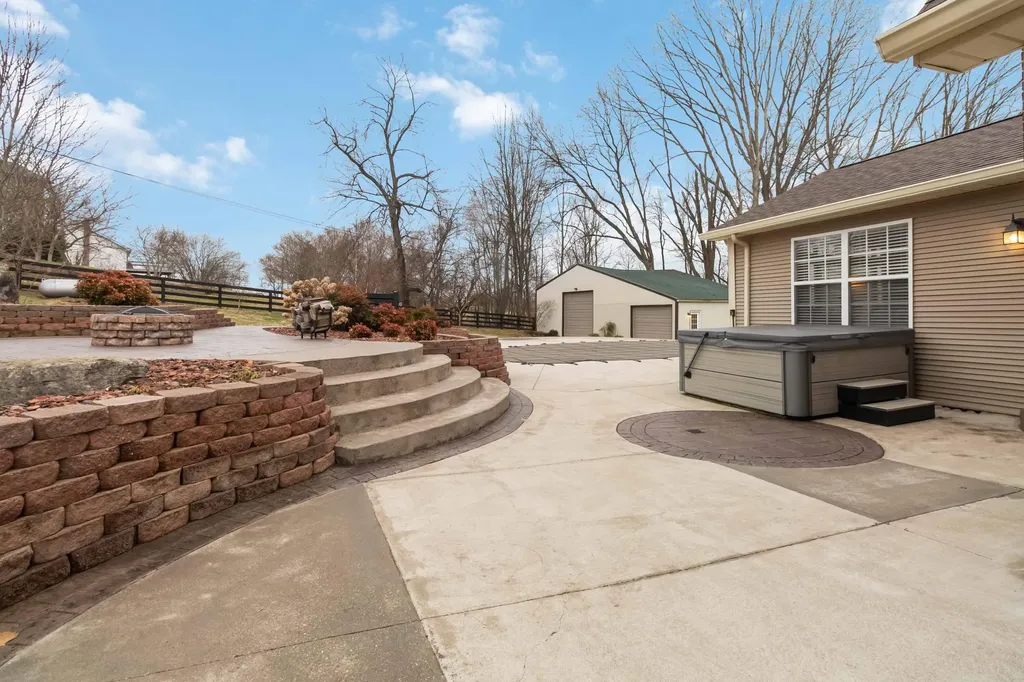 75 Ferry Hill Drive Somerset KY 42503