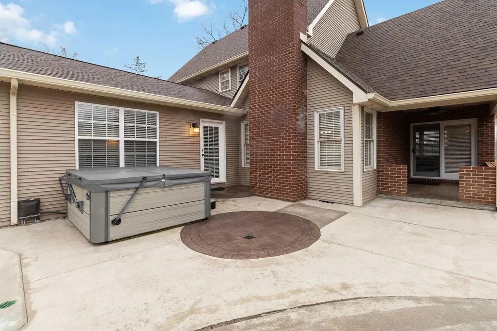 75 Ferry Hill Drive Somerset KY 42503