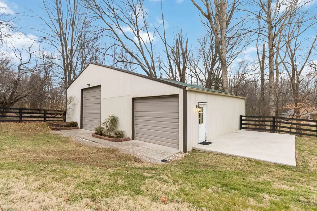 75 Ferry Hill Drive Somerset KY 42503
