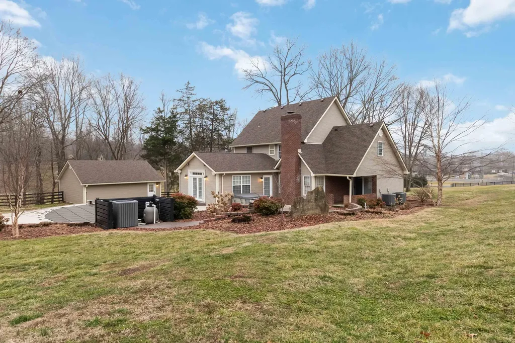 75 Ferry Hill Drive Somerset KY 42503
