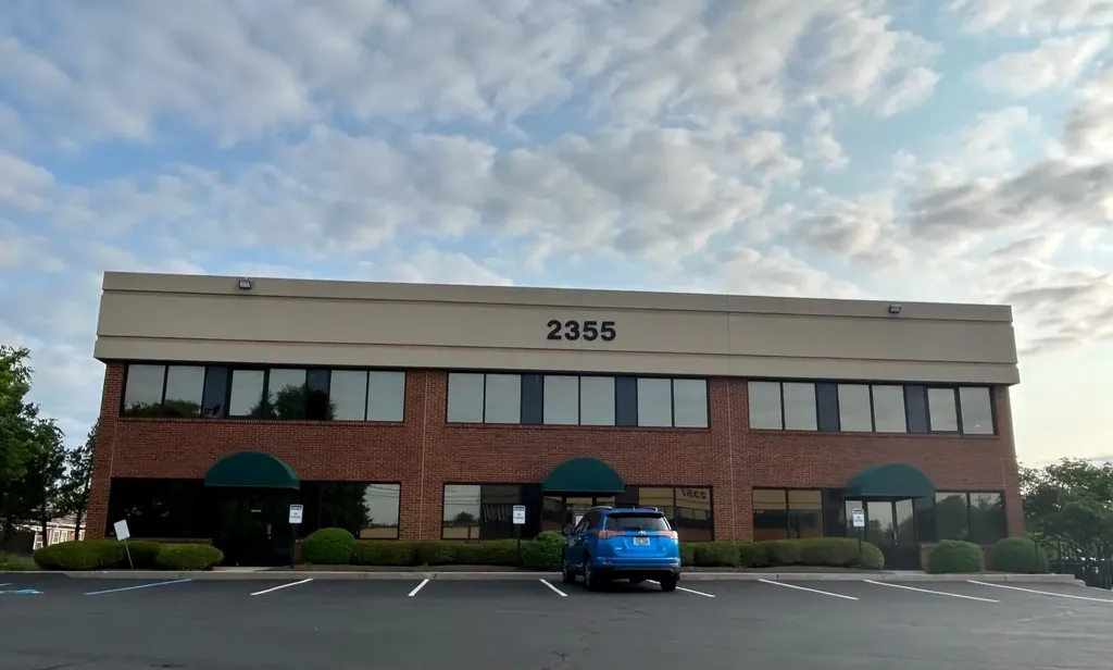 2355 Huguenard Drive Lexington KY 40503