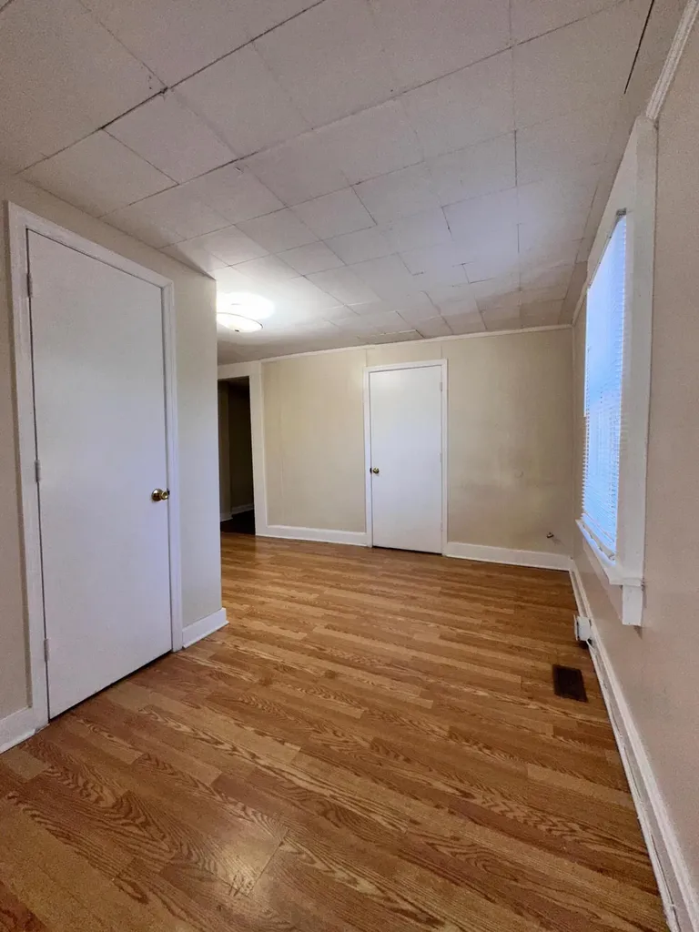 413 E Fourth Street Lexington KY 40508
