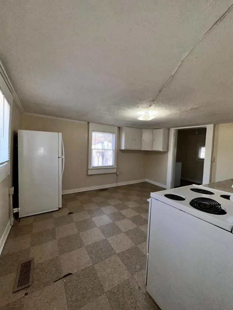 413 E Fourth Street Lexington KY 40508