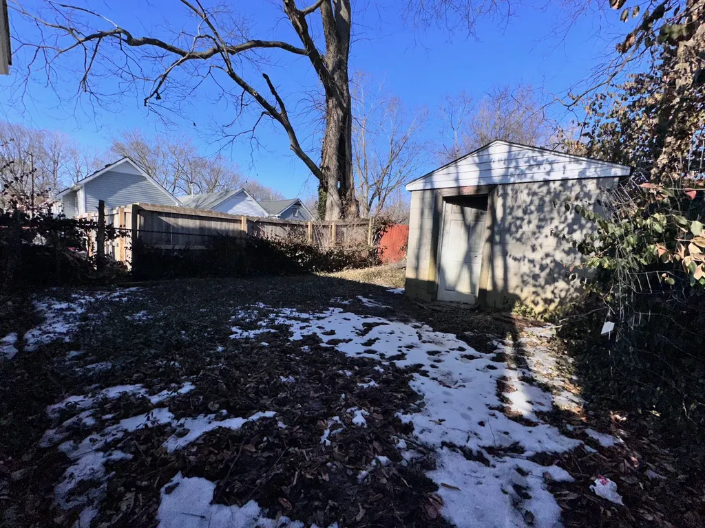 413 E Fourth Street Lexington KY 40508