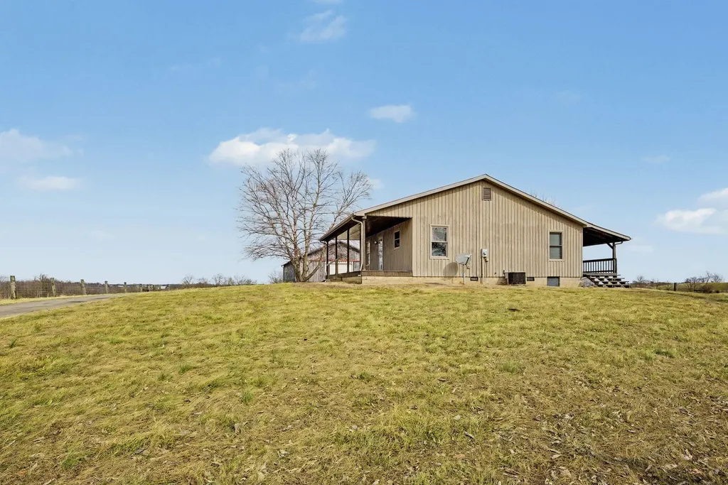 761 College Road Paris KY 40361
