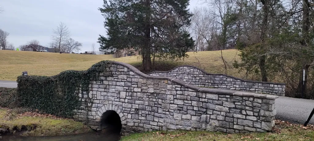 2 Blackberry Lane London KY 40741