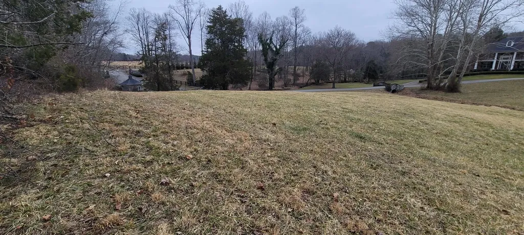 2 Blackberry Lane London KY 40741