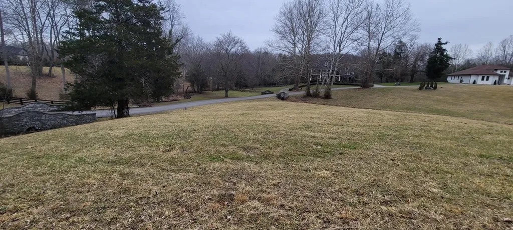 2 Blackberry Lane London KY 40741