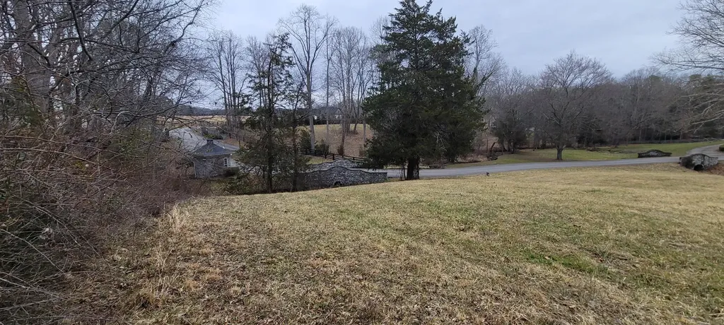 2 Blackberry Lane London KY 40741