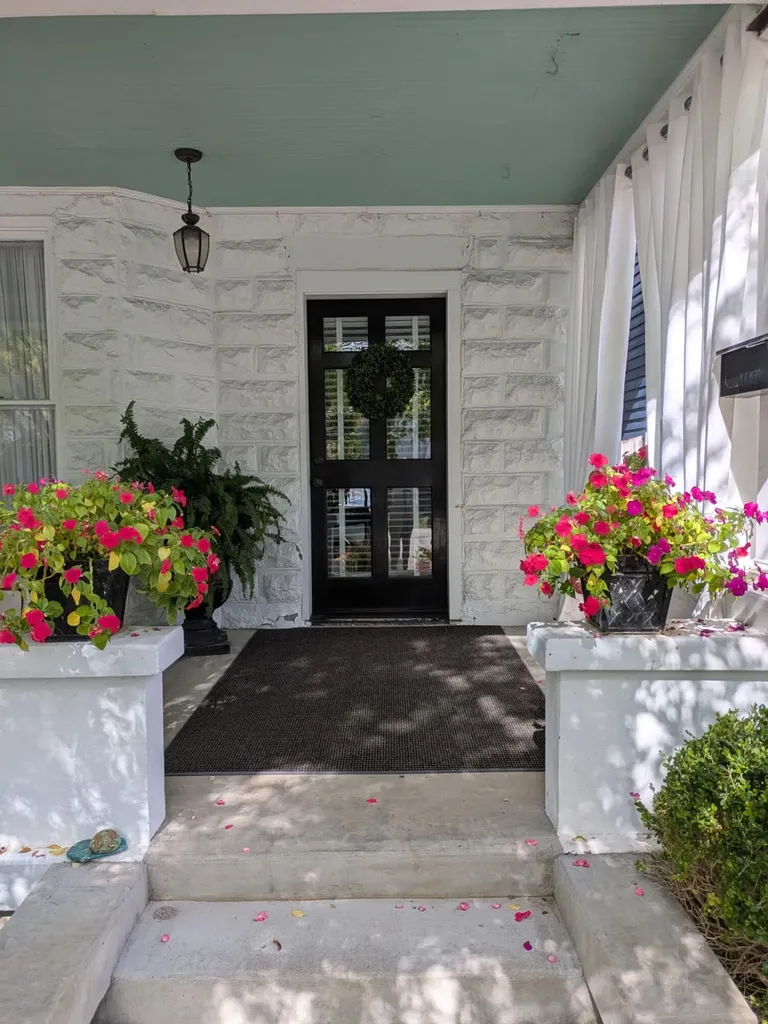 214 W Campbell Street Frankfort KY 40601