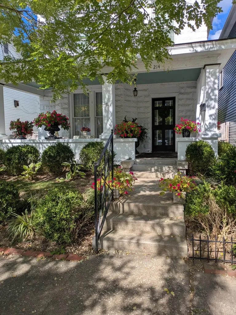 214 W Campbell Street Frankfort KY 40601