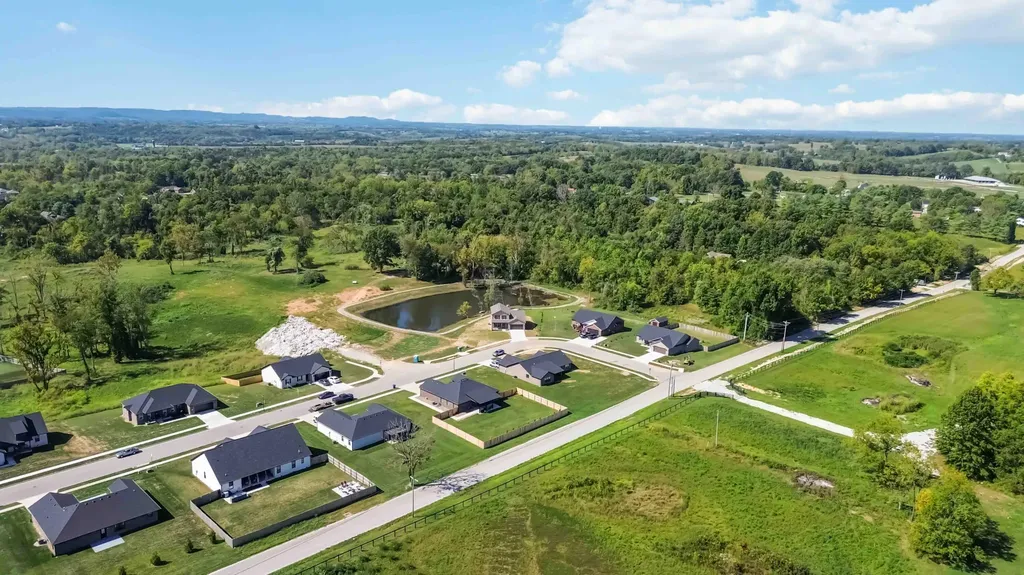 108 Patriot Trail Berea KY 40403