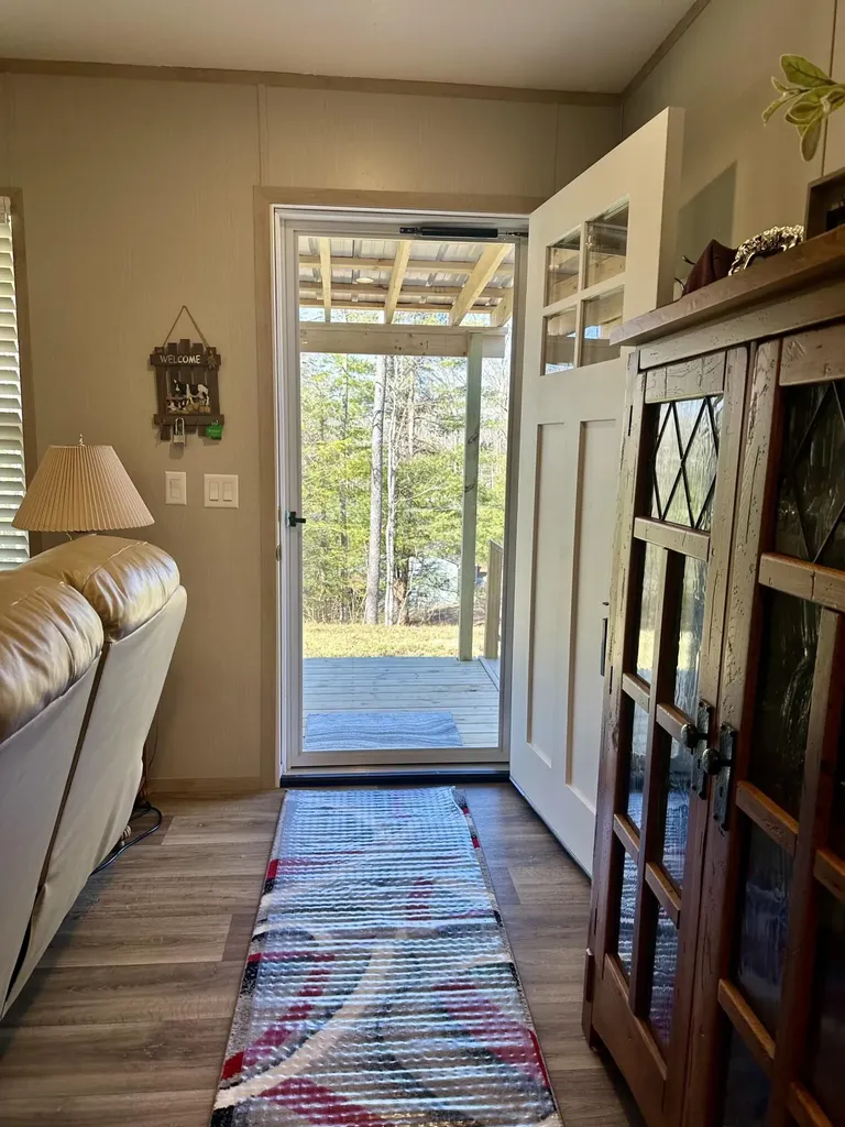 1192 Fount Hubbard Road London KY 40741