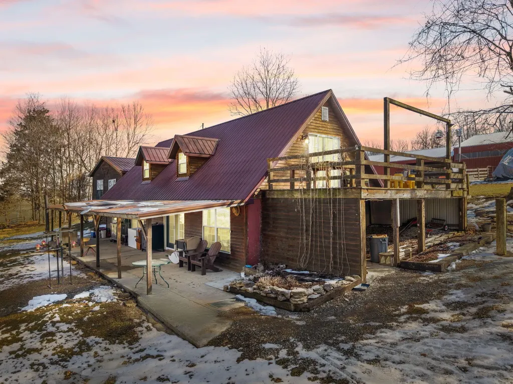 2138 Mudsock Road Hillsboro KY 41049