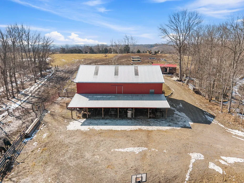 2138 Mudsock Road Hillsboro KY 41049