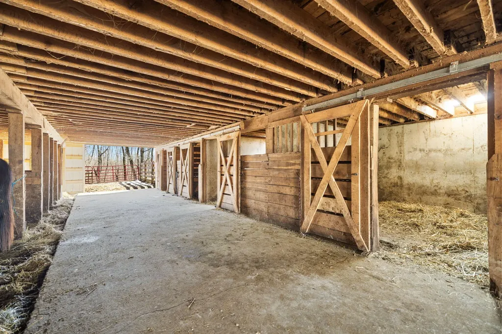 2138 Mudsock Road Hillsboro KY 41049