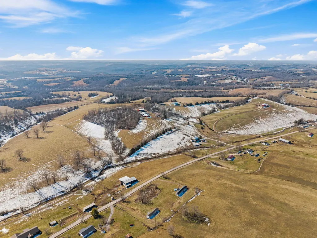 2138 Mudsock Road Hillsboro KY 41049