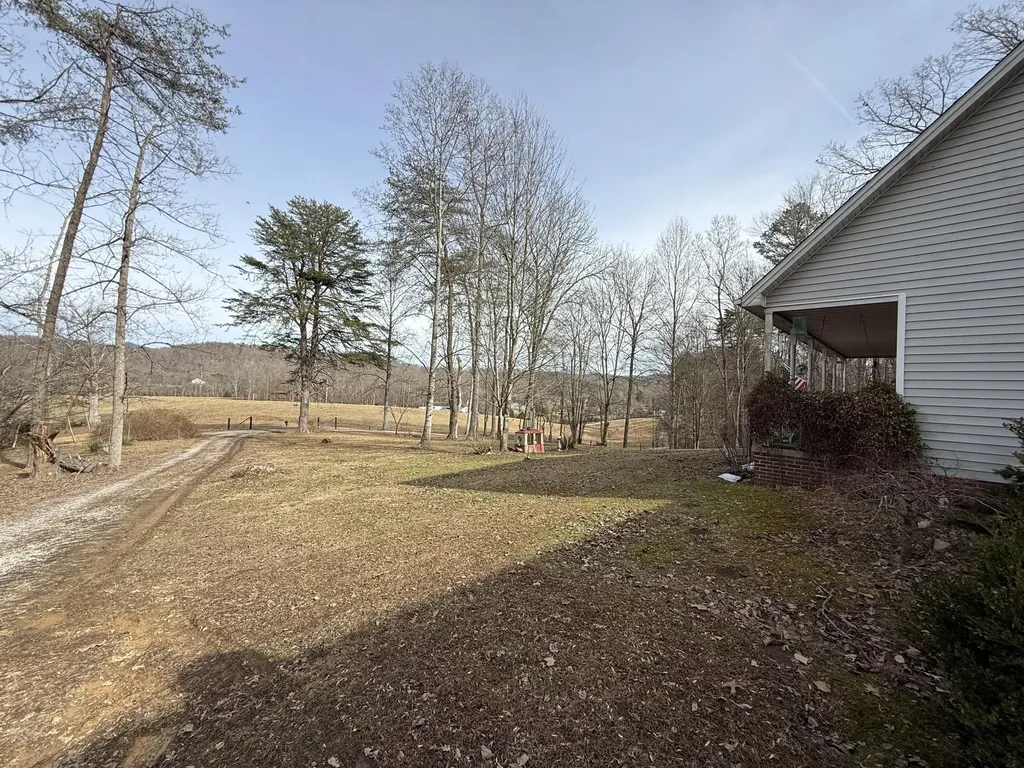 265 Smallwood Road Mt Vernon KY 40456