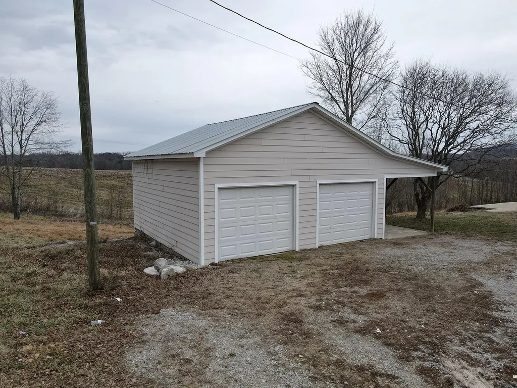 1169 Old Bethel Church Road Monticello KY 42633