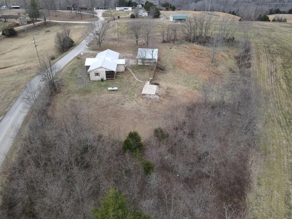 1169 Old Bethel Church Road Monticello KY 42633