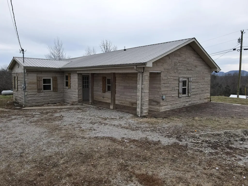1169 Old Bethel Church Road Monticello KY 42633