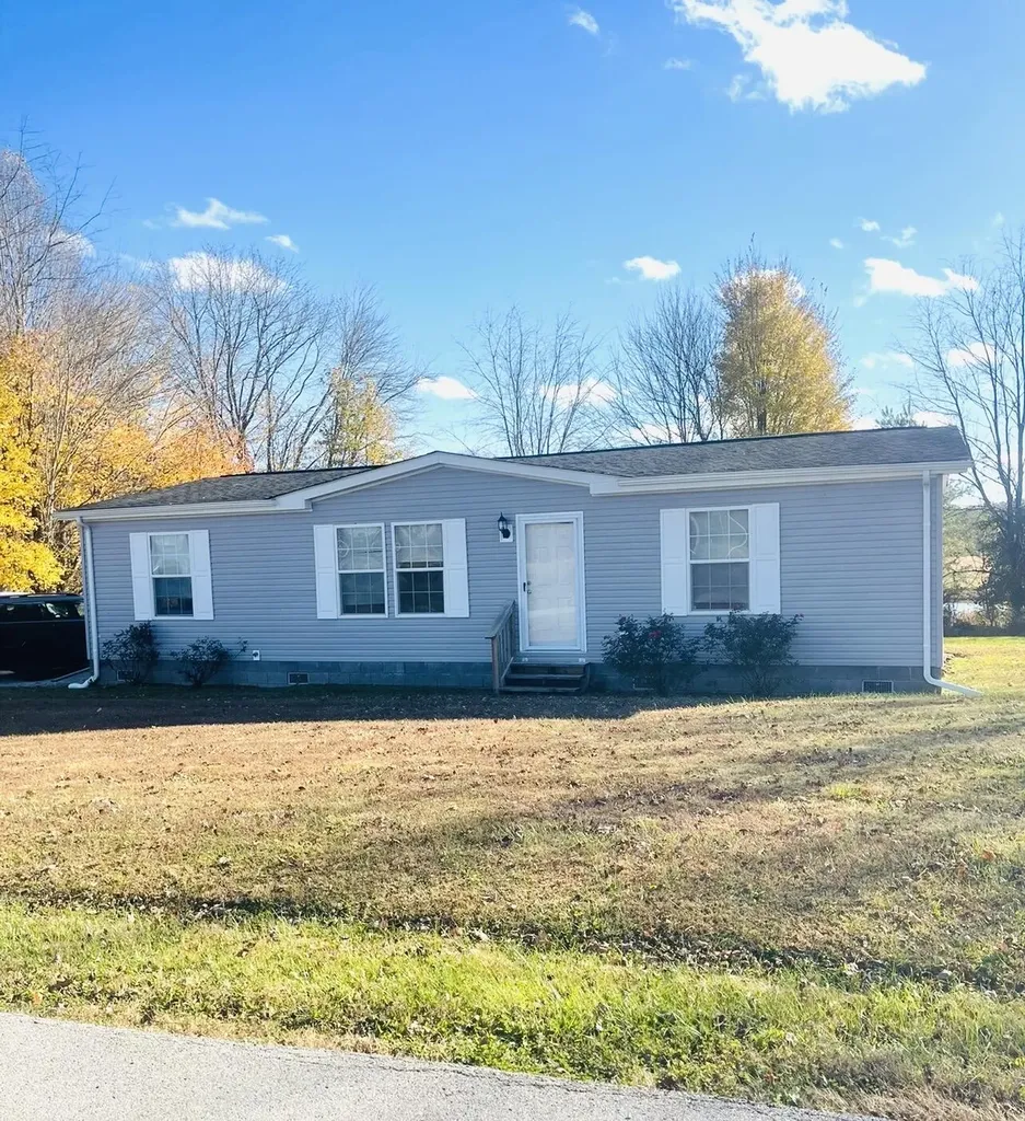 1171 Flat Lick Road London KY 40744