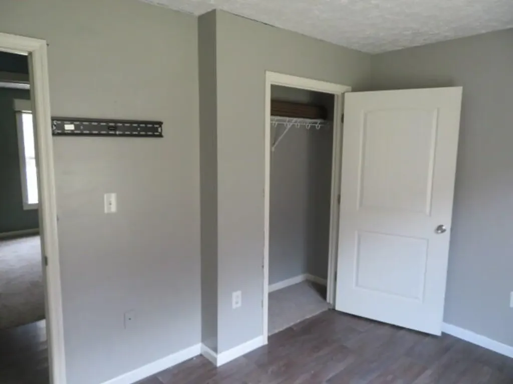 566 Lantern Way Frenchburg KY 40322