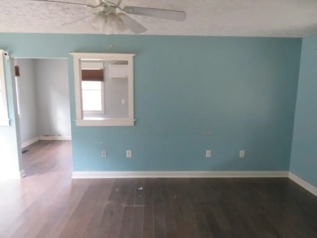 566 Lantern Way Frenchburg KY 40322