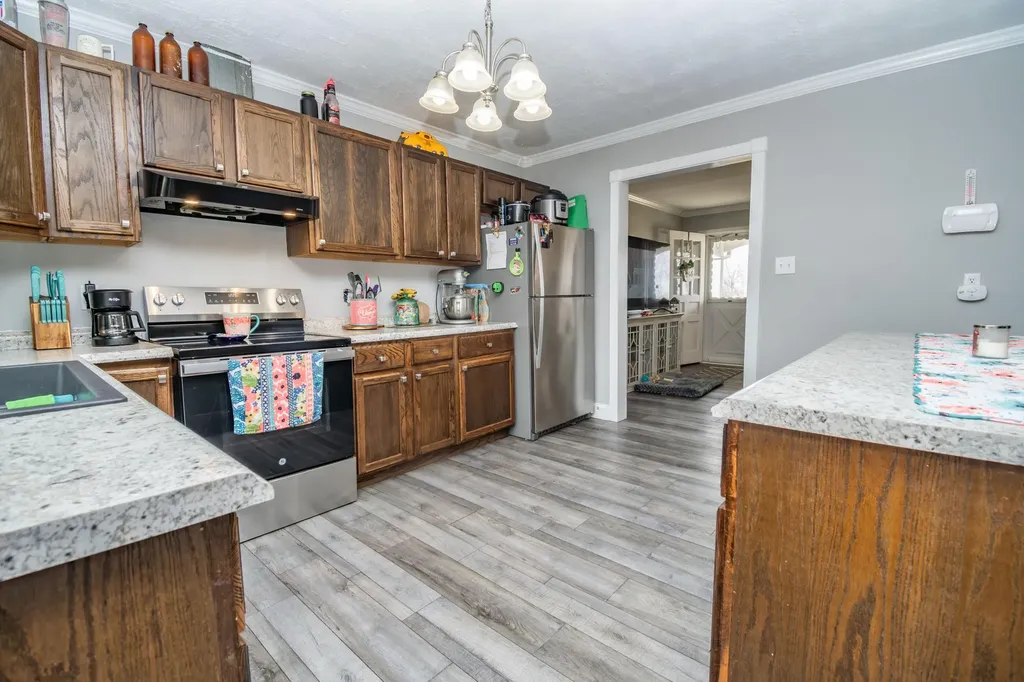 1104 Short Hollow Road Beattyville KY 41311
