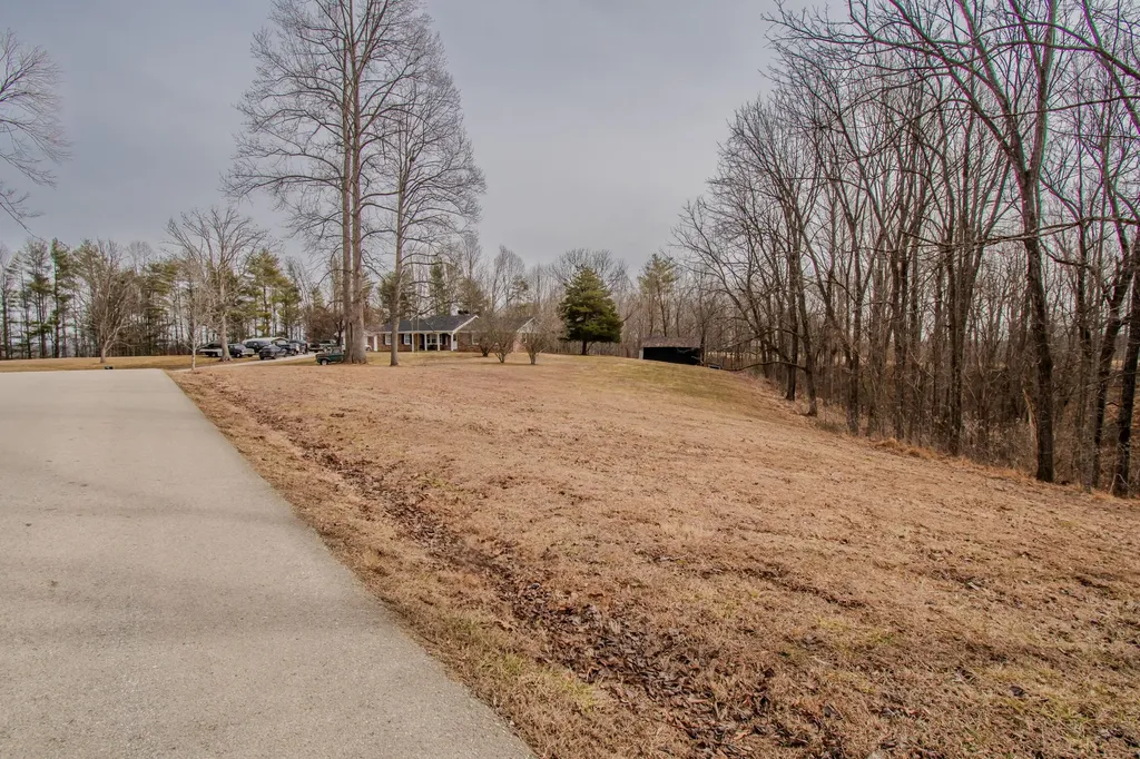 1104 Short Hollow Road Beattyville KY 41311
