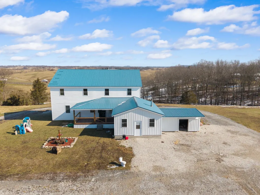 2066 Mudsock Road Hillsboro KY 41049