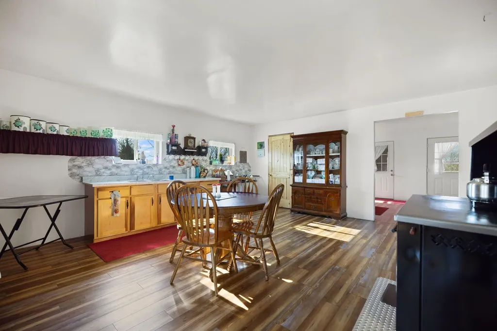 2066 Mudsock Road Hillsboro KY 41049