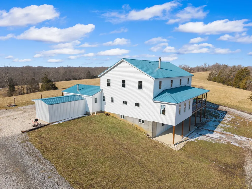 2066 Mudsock Road Hillsboro KY 41049