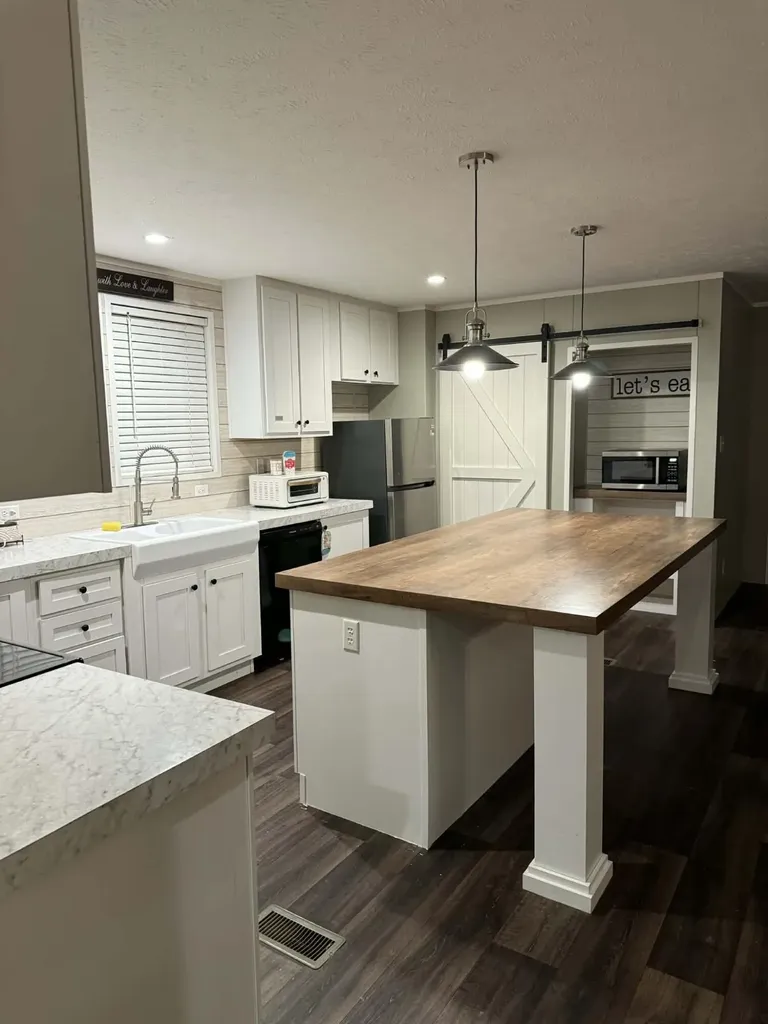 171 Acorn Lane Corbin KY 40701