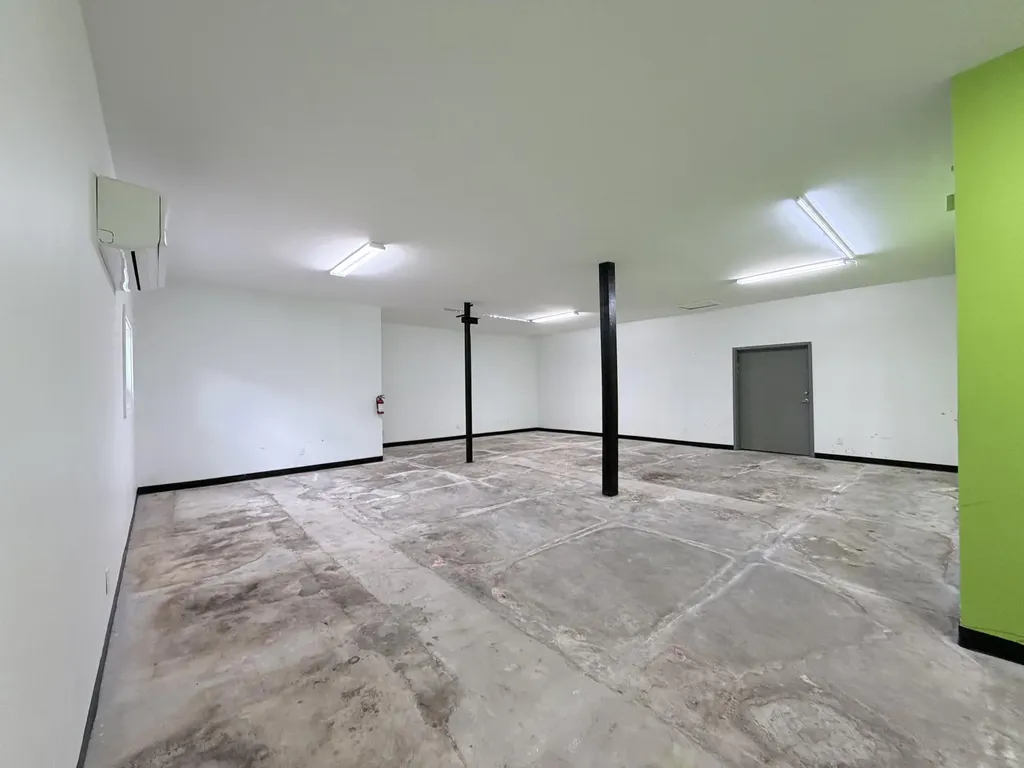 130 Big Hill Avenue Richmond KY 40475